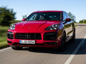 2020 Porsche Cayenne GTS Puzzle Online Game - Car Puzzle